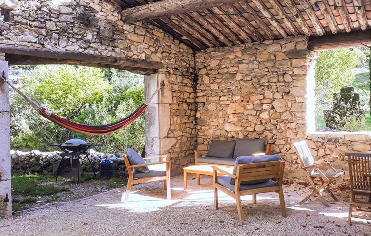 Location de vacances pour 10 personnes, avec piscine ainsi que jardin et terrasse à Gras - 3