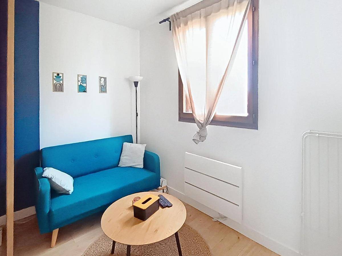 Appartement entier, Studio cosy tout équipé, idéal in Chilly-Mazarin, Essonne