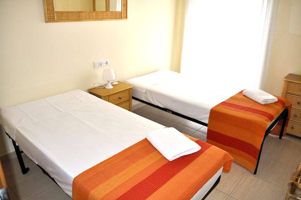 Entire apartment, Aldeamar, bungalow - 2 bedrooms in quiet urbanization. in els Poblets, Costa Blanca