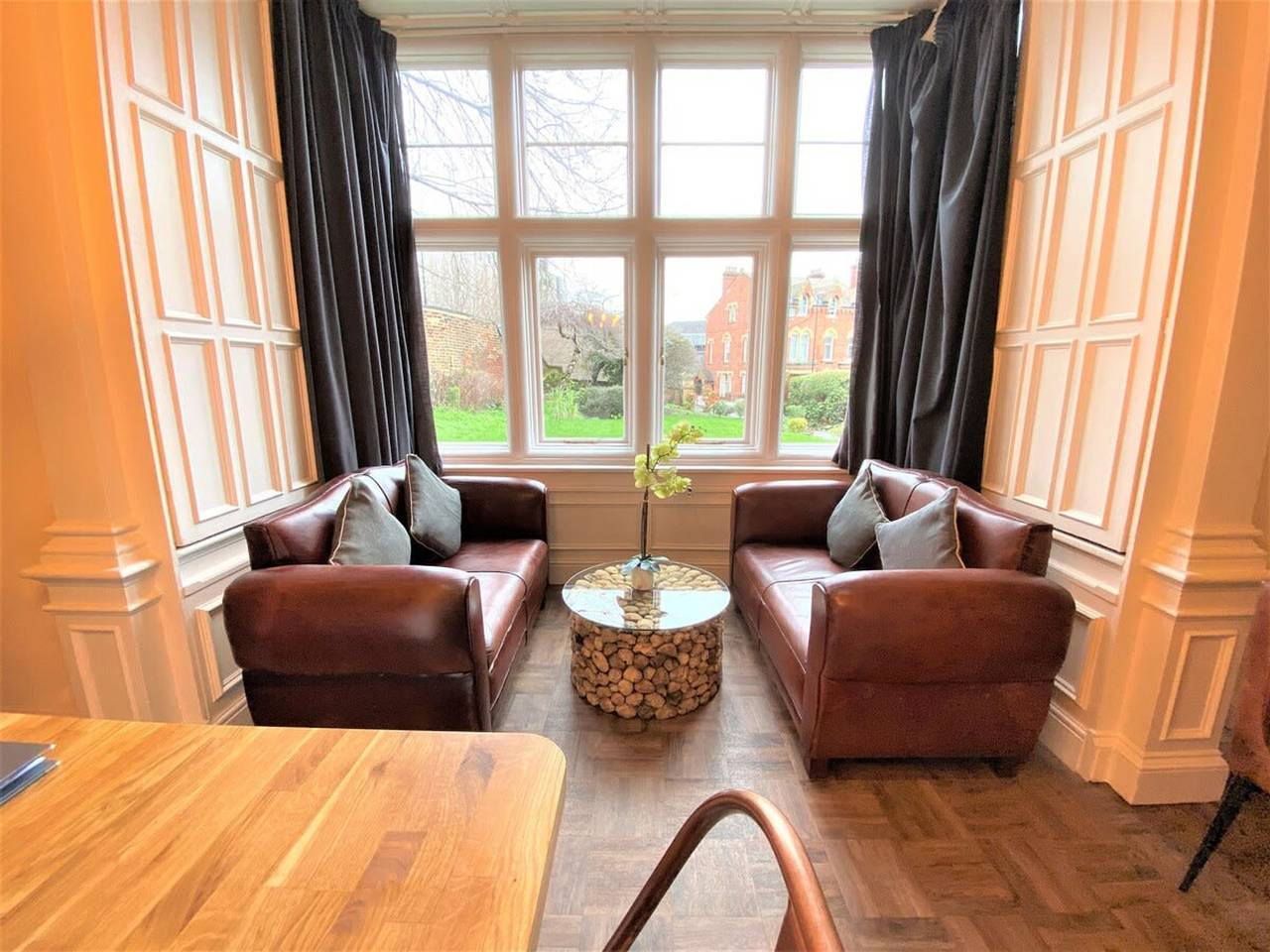 Entire apartment, Claremont  The Scott in Leeds, West Yorkshire
