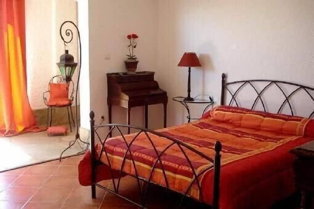 Apartamento entero, Planta baja de villa hermosa T2 - 70 m2 - 4 personas con magníficas vistas al mar in Bastia, Cap Corse