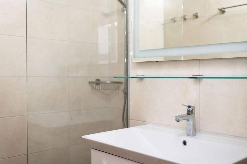 Ganze Wohnung, Horizont (B1014) by Interhome in Lahnstein, Mittelrhein