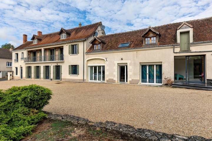 Domaine de Trevety : jardin privé, balcon et Wi-Fi, idéal familles et groupes in Châtillon-sur-Cher, Région de Romorantin-Lanthenay