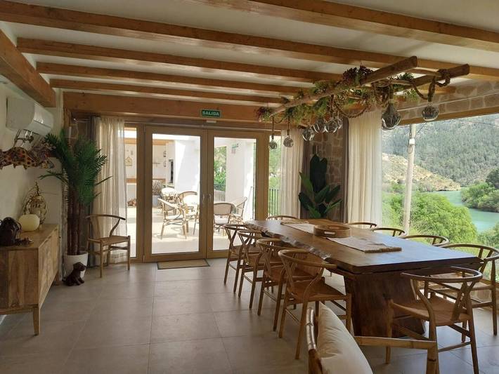 Gîte pour 13 personnes, avec vue et vue sur le lac ainsi que piscine et terrasse dans Tolosa (Alcala del Jucar) - 4