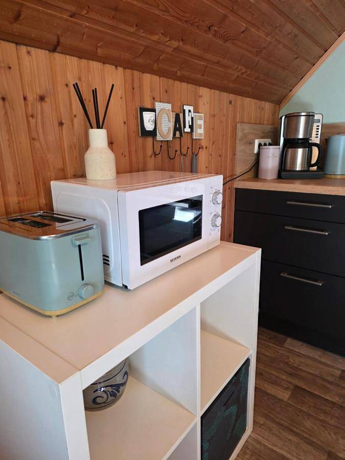 Ferienwohnung für 3 Personen, mit Terrasse und Garten sowie Ausblick in Stapel - 3