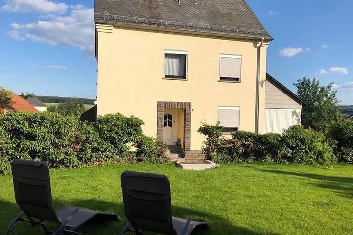 Holiday home for 8 people, with garden - 1