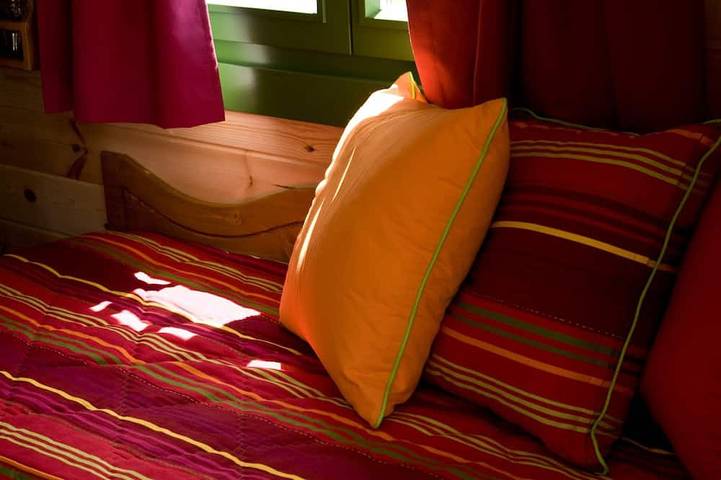 Gîte pour 2 personnes, avec piscine ainsi que jardin et terrasse à Roquecor - 3