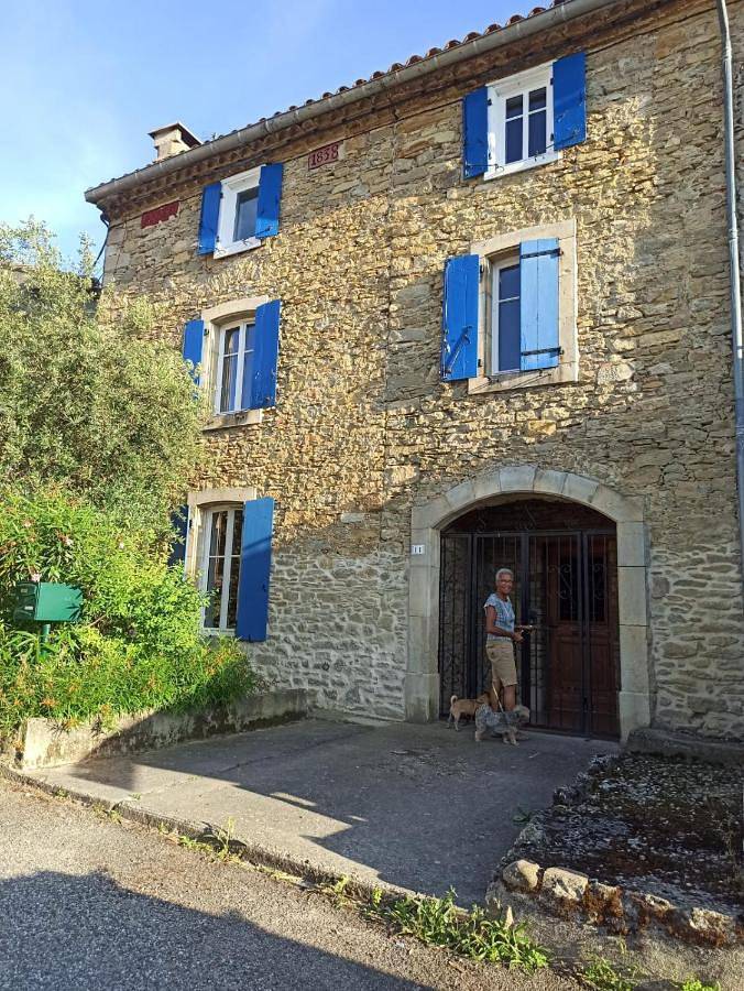 Chambre d’hôte pour 2 personnes, avec Terrasse et Jacuzzi ainsi que Jardin et Vue à Magrie