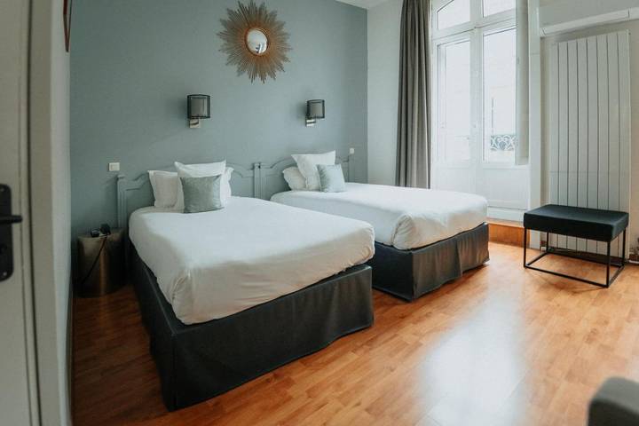 Hôtel pour 2 personnes, animaux acceptés dans Office De Tourisme De Toulouse - 2