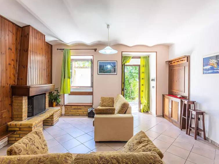 Casa 8 Persone in Roccascalegna, Provincia di Chieti