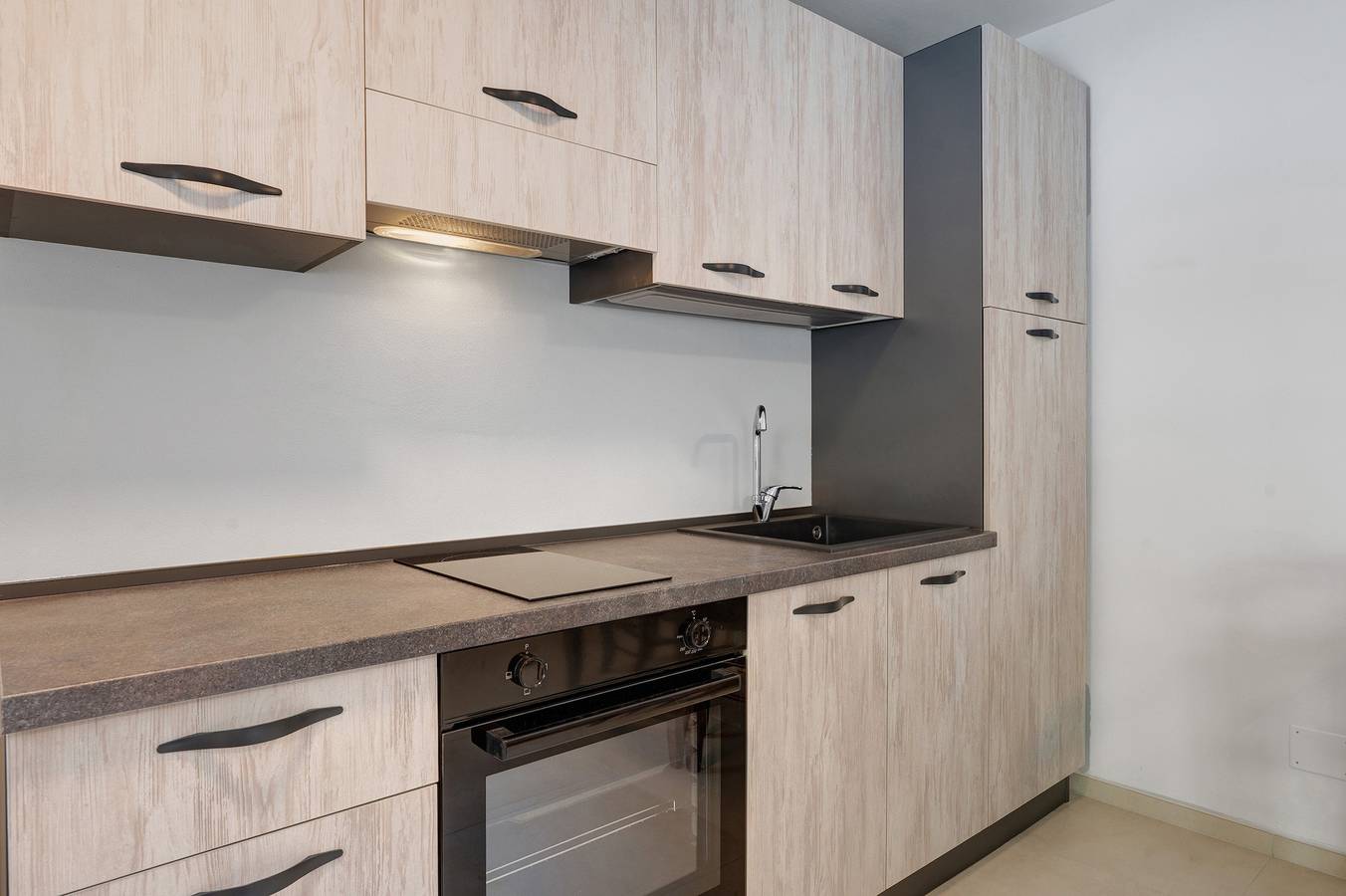 Ganze Wohnung, Ferienwohnung 'Villa Fontane Appartamento 1' mit Bergblick und Wi-Fi in Kaltenbrunn (Montan), Truden im Naturpark