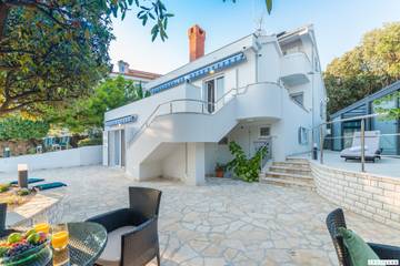 Villa für 12 Personen in Mandre, Pag, Bild 1
