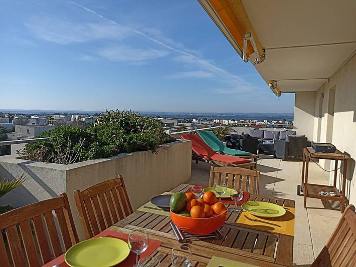 Ferienwohnung für 6 Personen, mit Terrasse und Pool in Sete - 4