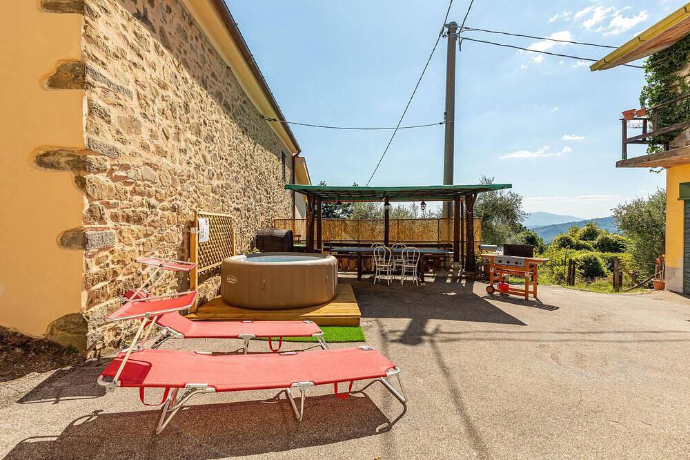 Bella casa a Marliana con WiFi in Marliana, Provincia di Pistoia