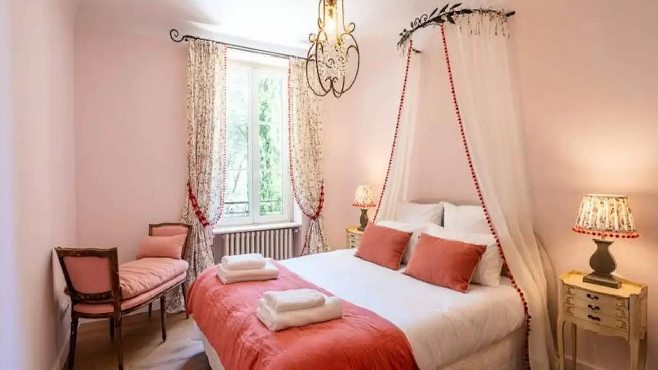 Appartement de vacances entier, Ferienwohnung für 16 Personen (500 m²) in Ventabren in Ventabren, Côte méditerranéenne (France)