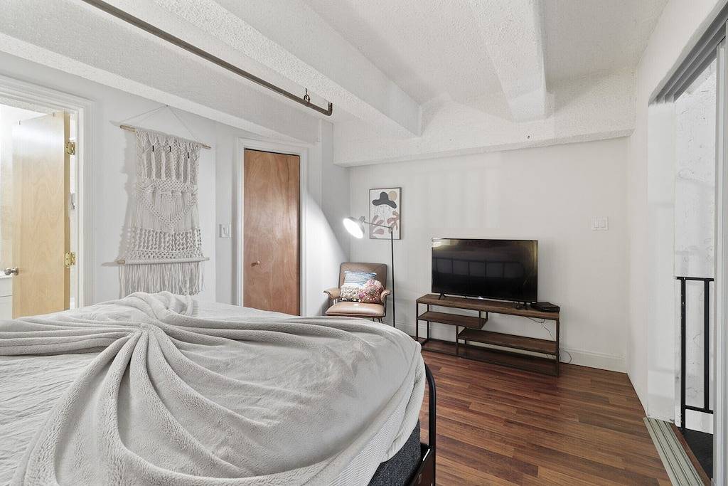 Ganze Wohnung, Cozy Loft Free w Gym, Garden, Wifi, Target Next Door, Central location in Philadelphia, Philadelphia County