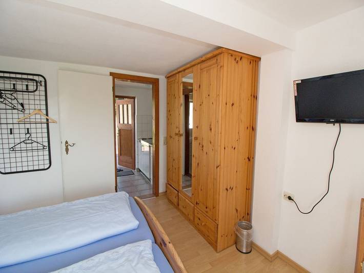 Ferienwohnung für 2 Personen, mit Ausblick und Terrasse sowie Garten, mit Haustier in Sassnitz - 4