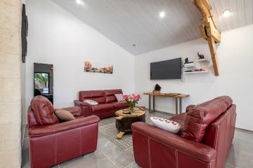 Villa for 10 People in Saint-Nazaire-sur-Charente, Rochefort region, Photo 3