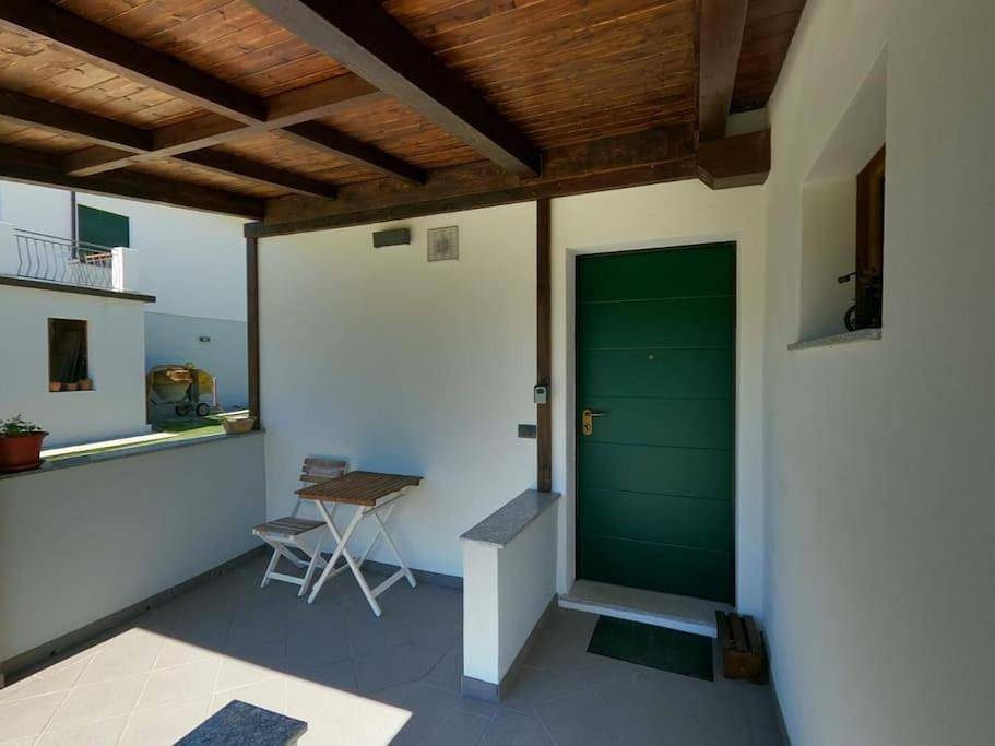 Le tre colombe in Agrano (Omegna), Omegna