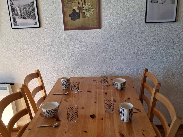 Gîte pour 4 personnes, avec balcon à Montgellafrey - 3