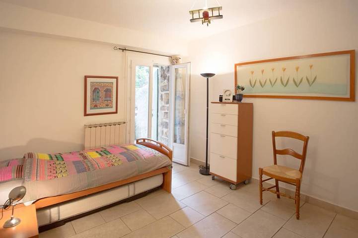 Character house with garden and swimming pool in Carqueiranne, Mittelmeerküste (Frankreich)