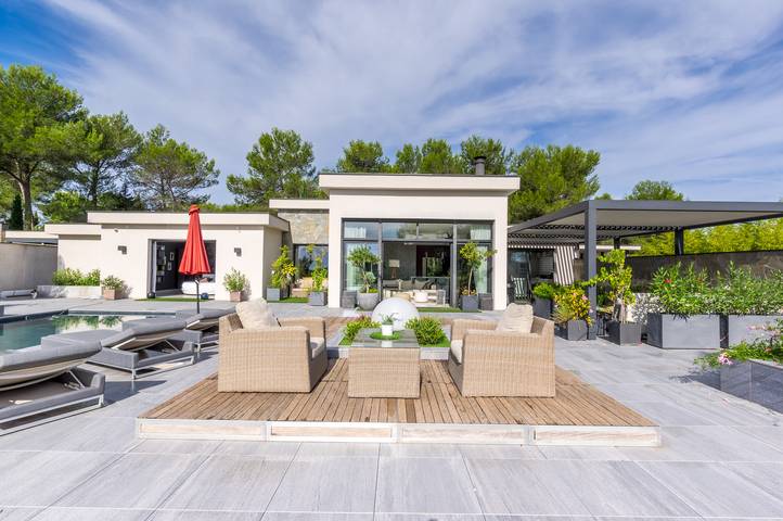 Villa pour 16 personnes, avec jacuzzi ainsi que sauna et jardin, animaux acceptés dans l' Hérault - 4