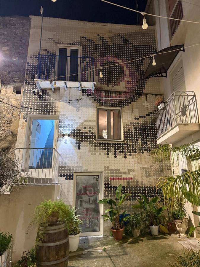 Cortile Zero in Favara, Provincia di Agrigento