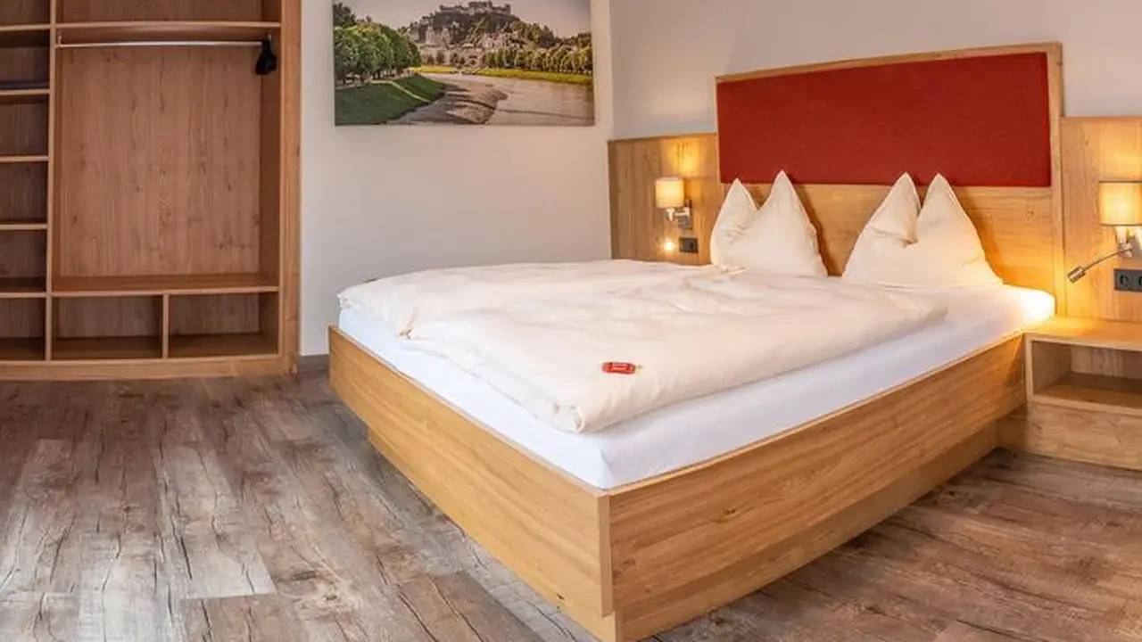 Doppelzimmer für 2 Personen (25 m²) in Salzburg in Salzbourg, Bundesland Salzburg