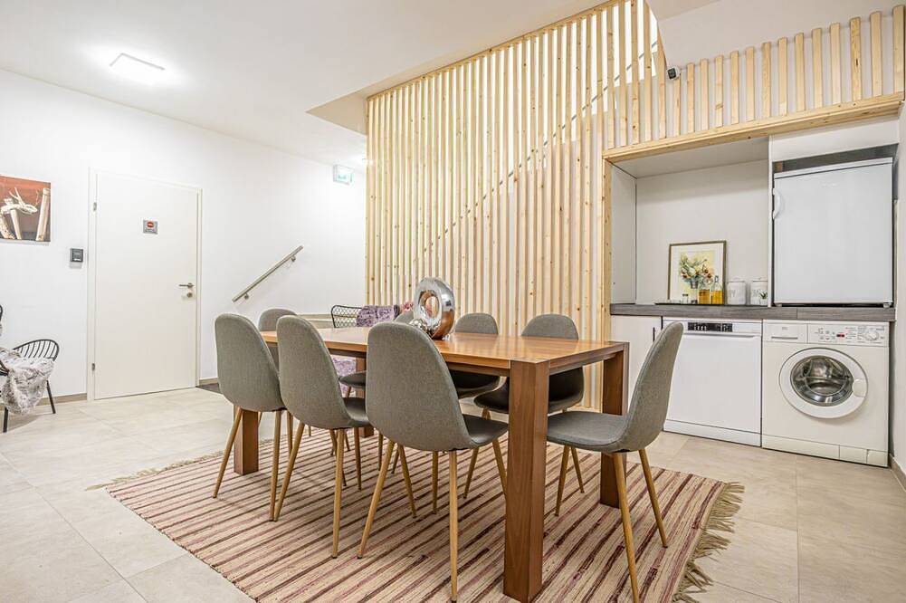 Ganze Wohnung, Elegant & Cozy 5Br Haven - By The Danube River in Krems an der Donau, Donau Niederösterreich
