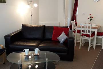 Bungalow for 2 People in Shropshire, West Midlands, Photo 4