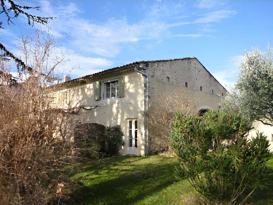 Le Mas du Vieux Cèdre in Montboucher-sur-Jabron, Région de nyons