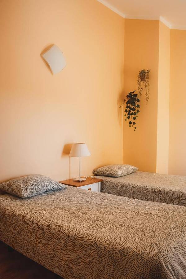 Pksc - Surfers Beach House in Peniche, Leiria District