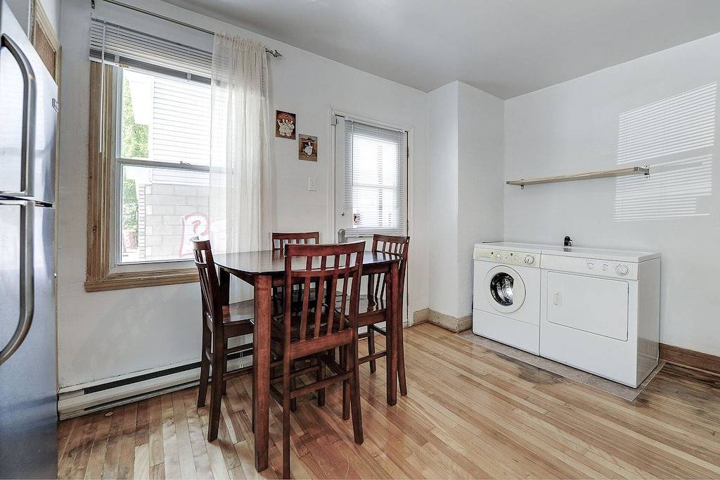 Appartement De Vacances pour 8 Personnes dans Montréal, Québec