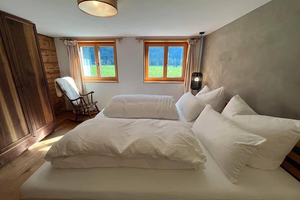 Ganze Wohnung, Carpenters House - Appartement/Fewo, Dusche und Bad, Wc in Schnepfau, Bregenzerwald