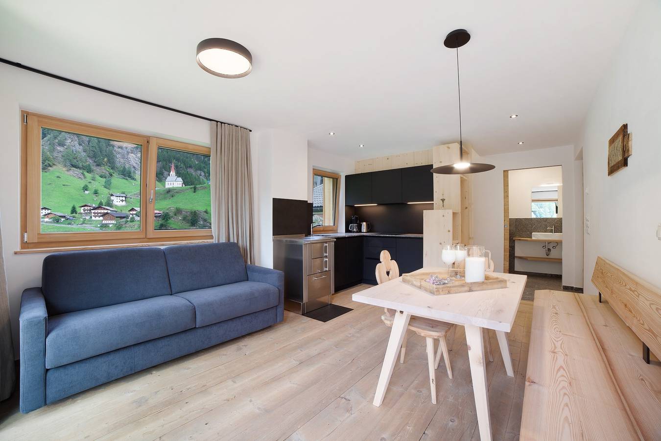 Ganze Wohnung, Ferienwohnung 'Herrischner 1' mit Bergblick, privater Terrasse und Wlan in Stubaier Alpen, Moos in Passeier