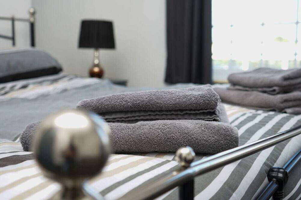 Hullidays》University Quarter 4 Bed House in Kingston-upon-Hull, Yorkshire and the Humber