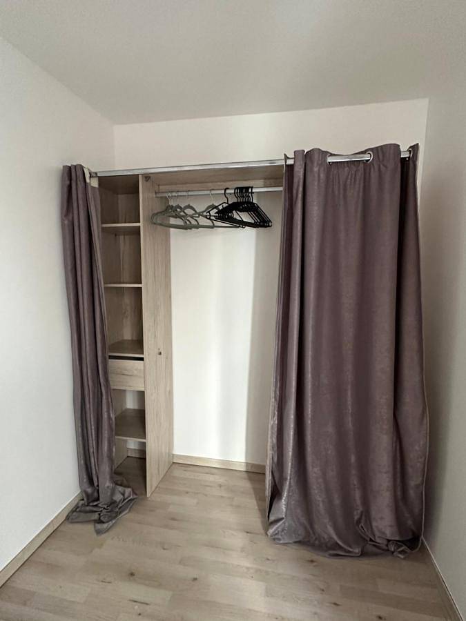 Location de vacances pour 5 personnes, avec terrasse et jardin à Vaux-le-Pénil - 3