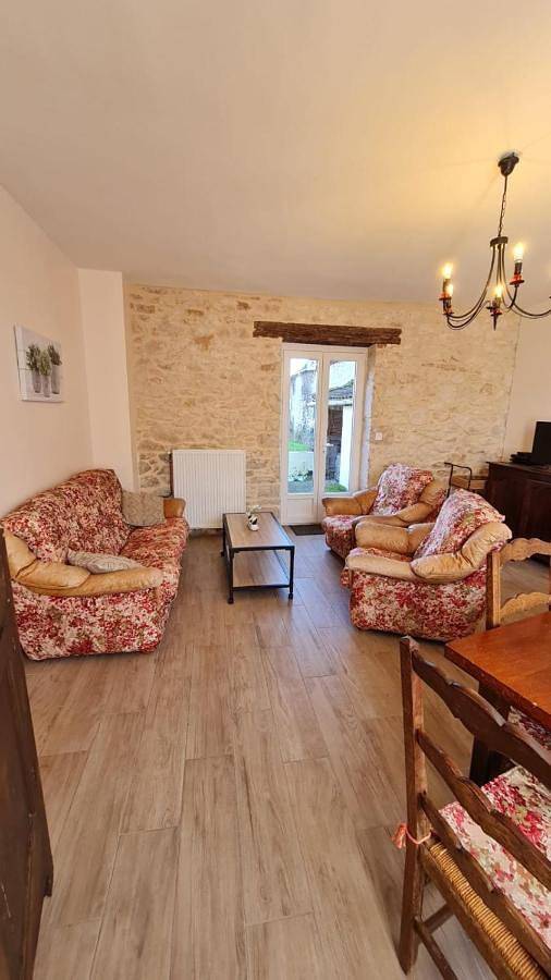 Location de vacances pour 8 personnes, avec jardin et terrasse à Pinsac - 4