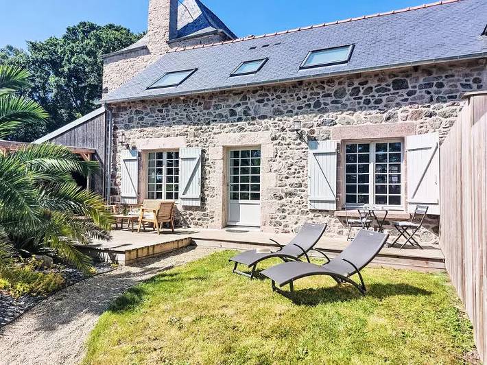 Villa for 3 people, with garden - 1