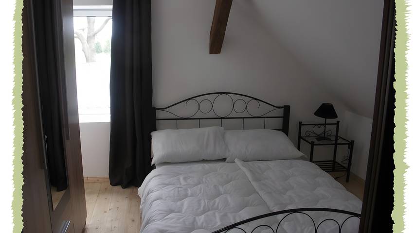 Hel lägenhet, Apartment "Ferienapartment Zum Bernerhof" with Private Terrace, Wi-Fi & Air Conditioning in Lindenberg, Mecklenburgska sjöarna