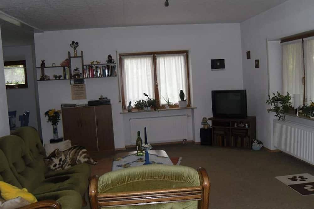 Ganze Wohnung, Ferienwohnung Haus Maggie - 5-Bettwohnung 60m² in Gleiszellen-Gleishorbach, Südliche Weinstraße