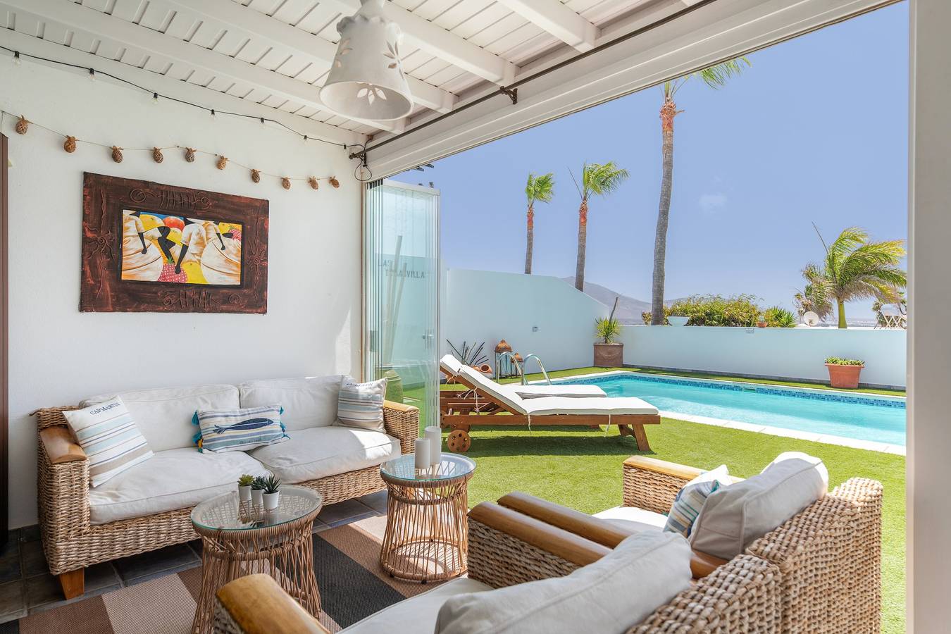 Ferien 'Las Buganvillas' mit Meerblick, Privatem Pool und Wi-Fi in Playa Blanca, Yaiza