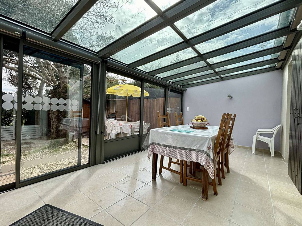 Holiday home 4 pers, near beach, enclosed garden, pets allowed in Saint-Georges-d'Oléron, Côte de Beauté