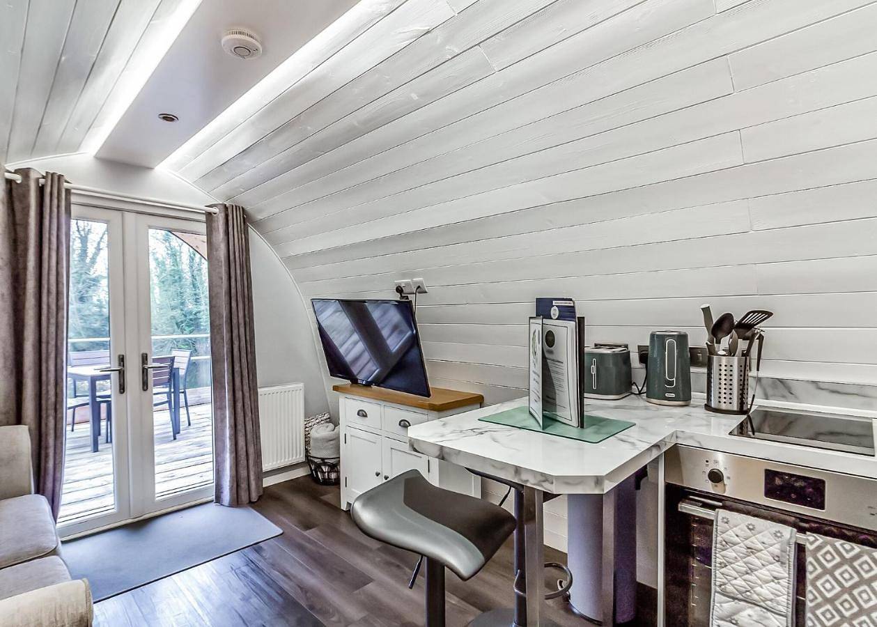 One-Bedroom Holiday Home 2 in Gunthorpe (Nottinghamshire), Nottinghamshire