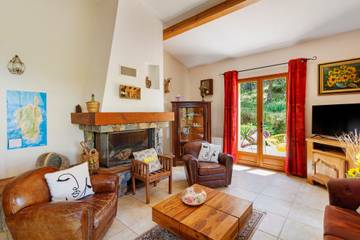 Villa pour 10 Personnes dans Vico, Région d'Ajaccio, Photo 2