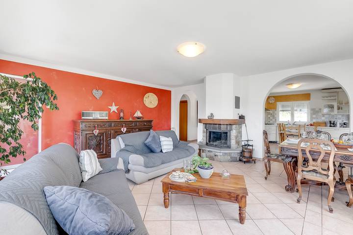 Ferienwohnung für 4 Personen, mit Terrasse und Seeblick, kinderfreundlich in Gambarogno - 4