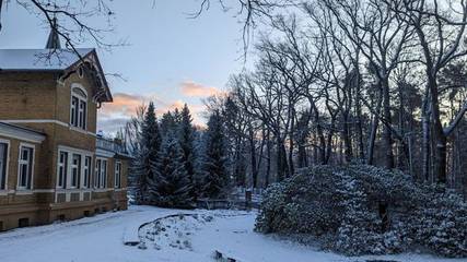 Ferienwohnung für 4 Personen, mit Pool und Sauna sowie Garten, kinderfreundlich in Neupetershain