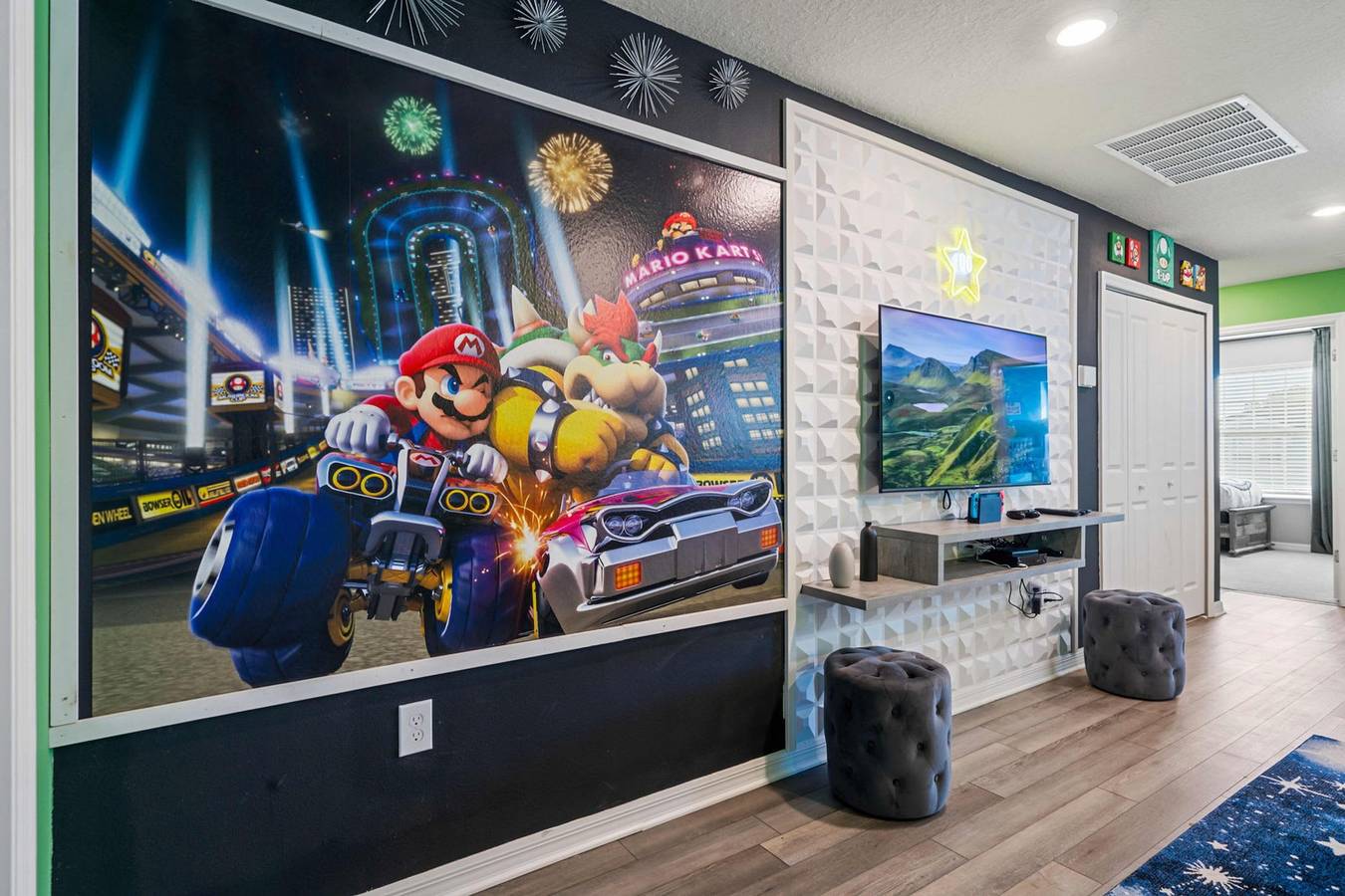 Glamping for 12 Guests in Four Corners, Central Florida