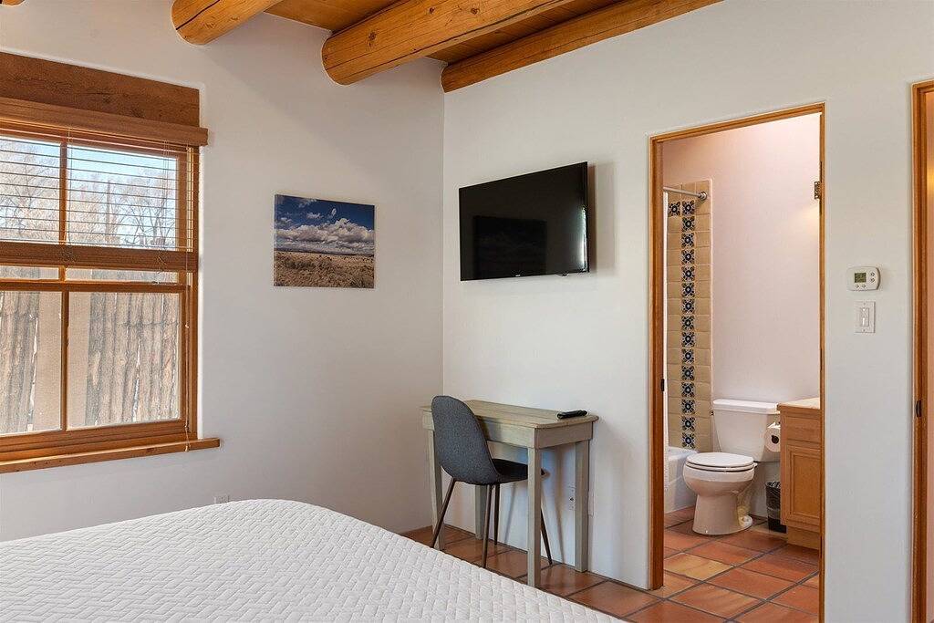 Ideal location, Great Workspaces, Kiva Fireplace in Santa Fe, Santa Fe County