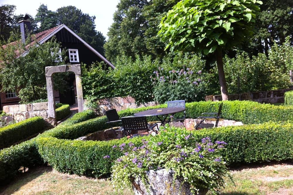 Großzügiges Fachwerkhaus mit Garten, ruhige Waldlage, Nichtraucher, Hund erlaubt — Bild 3